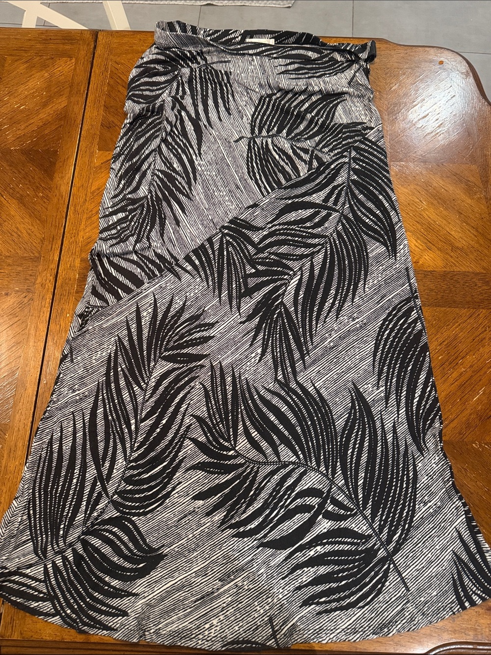 Matty M Black & White Patterned Maxi Skirt